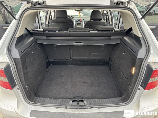 Mercedes B 180 47 interauto-car
