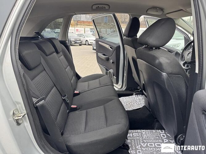 Mercedes B 180 42 interauto-car