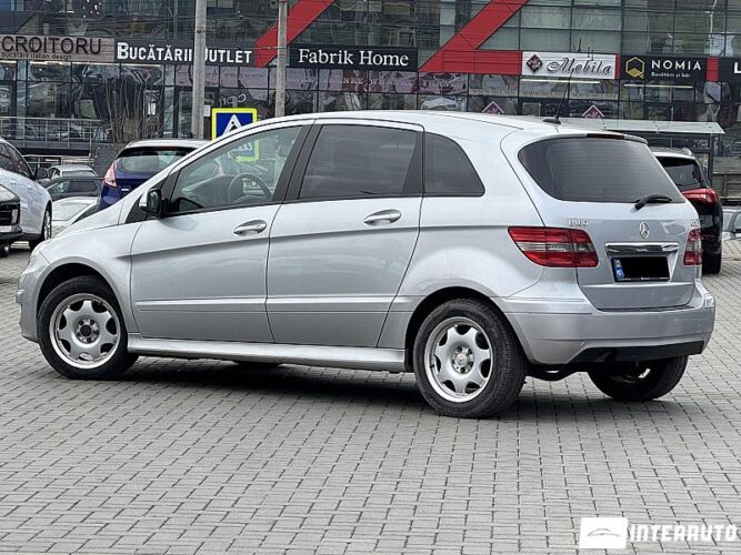 Mercedes B 180 33 interauto-car