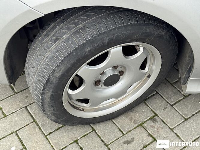 Mercedes B 180 44 interauto-car