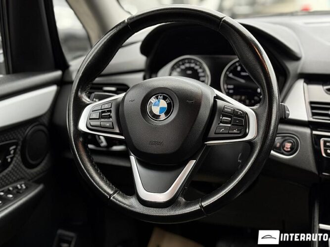 BMW 216d 42 interauto-car