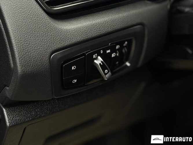 BMW 216d 41 interauto-car