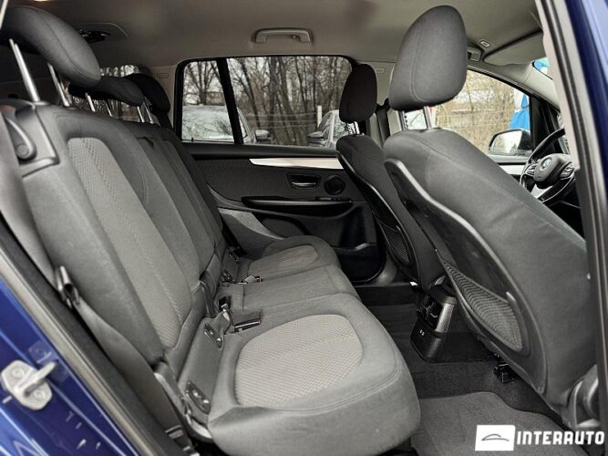 BMW 216d 50 interauto-car