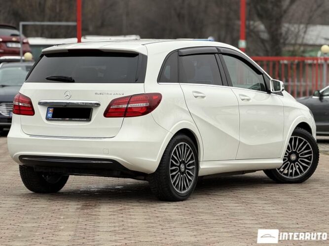 Mercedes B 250E 32 interauto-car