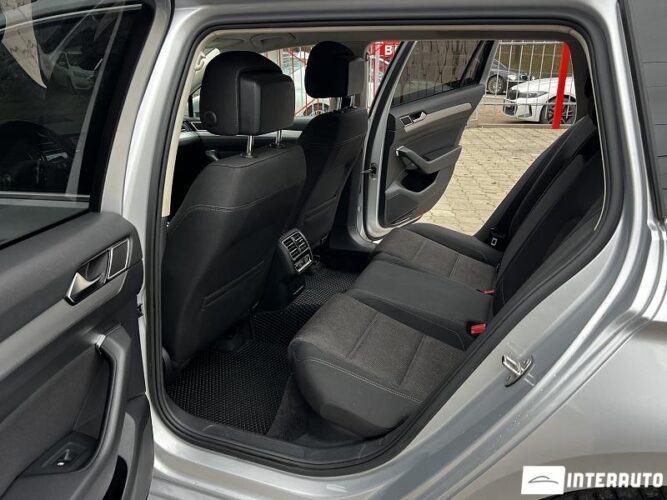 Volkswagen Passat 43 interauto-car