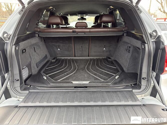 BMW X5 4.0D 62 interauto-car