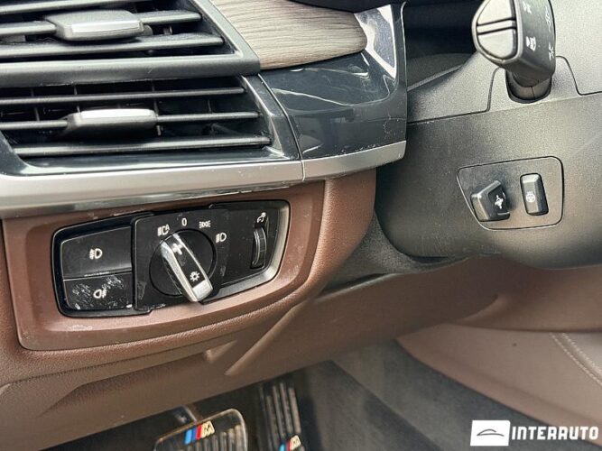 BMW X5 4.0D 50 interauto-car