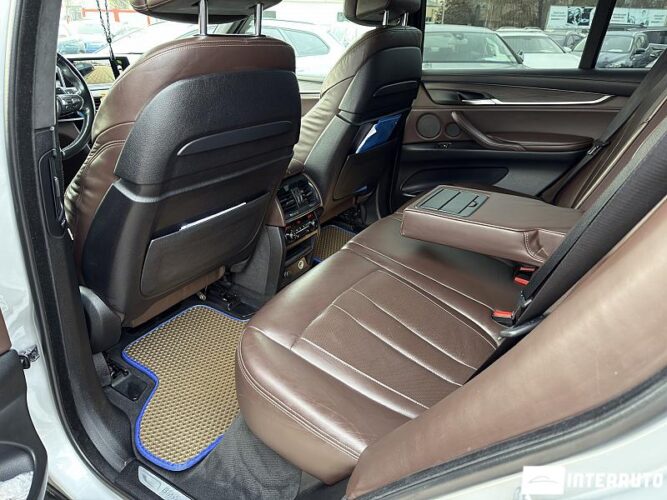 BMW X5 4.0D 61 interauto-car