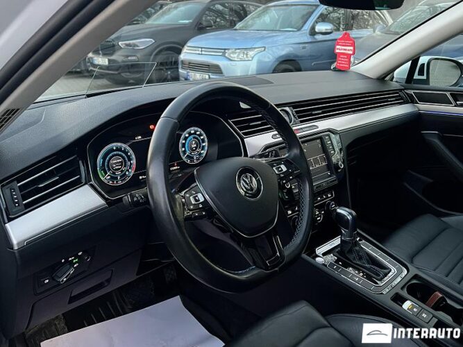 Volkswagen Passat GTE 45 interauto-car