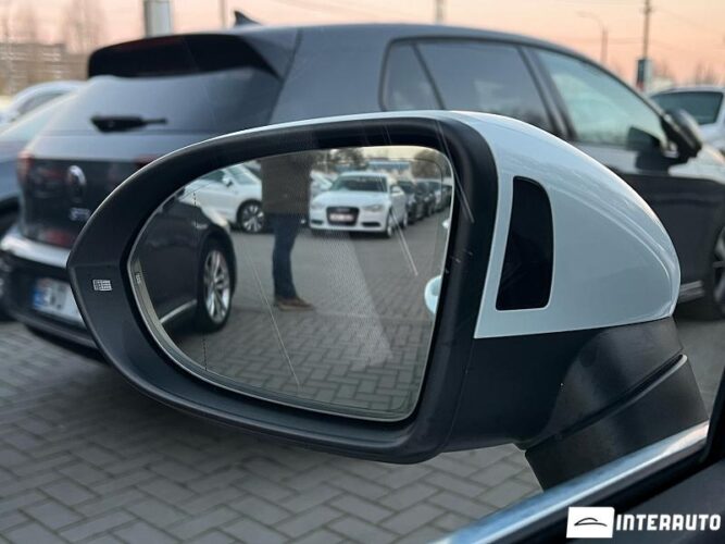 Volkswagen Passat GTE 61 interauto-car