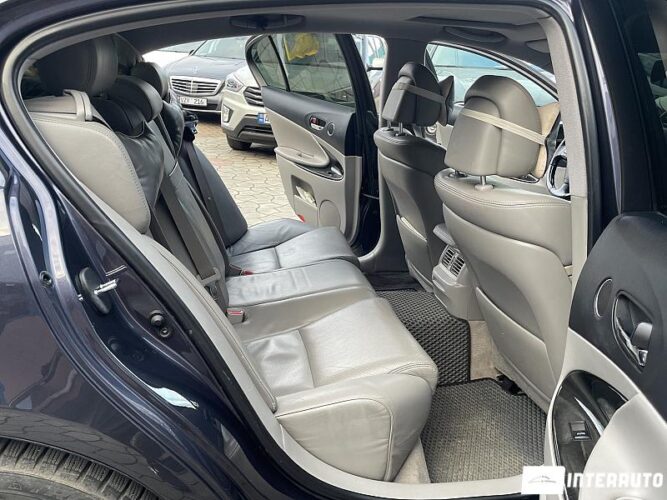 Lexus GS 300 48 interauto-car