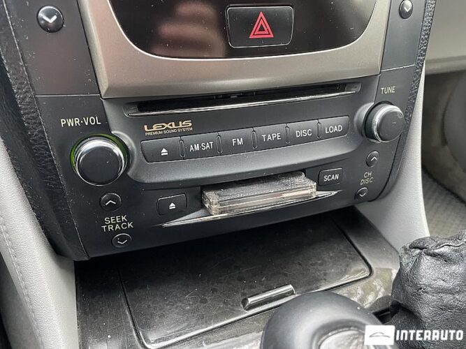 Lexus GS 300 45 interauto-car