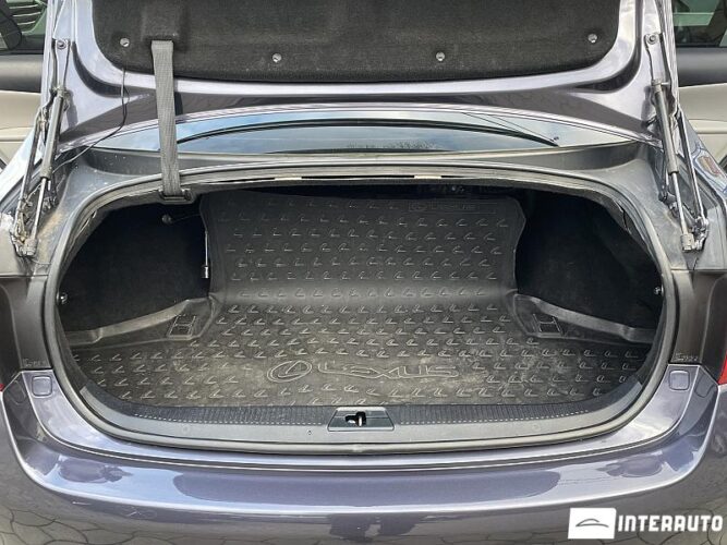 Lexus GS 300 51 interauto-car