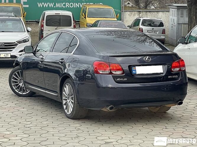 Lexus GS 300 35 interauto-car