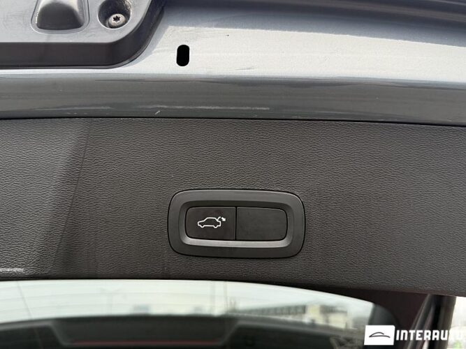 Volvo XC 40 59 interauto-car