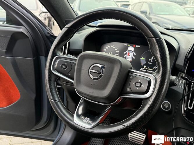 Volvo XC 40 42 interauto-car