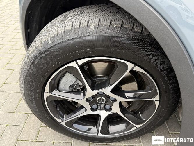 Volvo XC 40 53 interauto-car