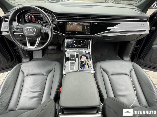 Audi Q7 44 interauto-car