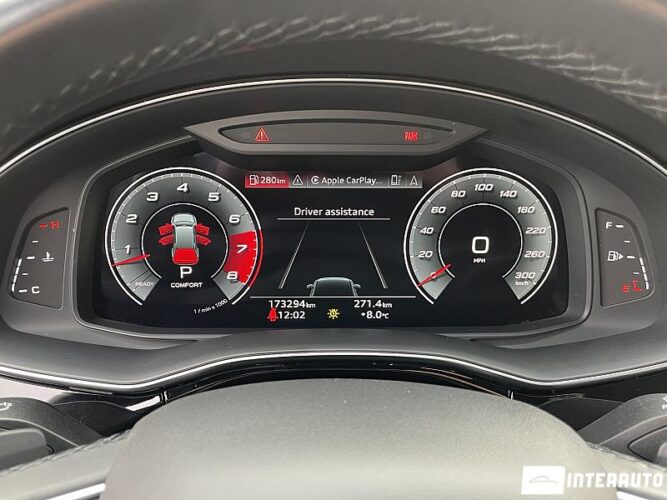 Audi Q7 48 interauto-car