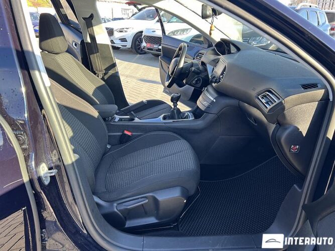 Peugeot 308 43 interauto-car
