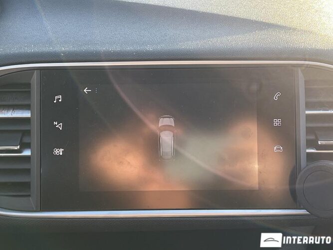 Peugeot 308 38 interauto-car