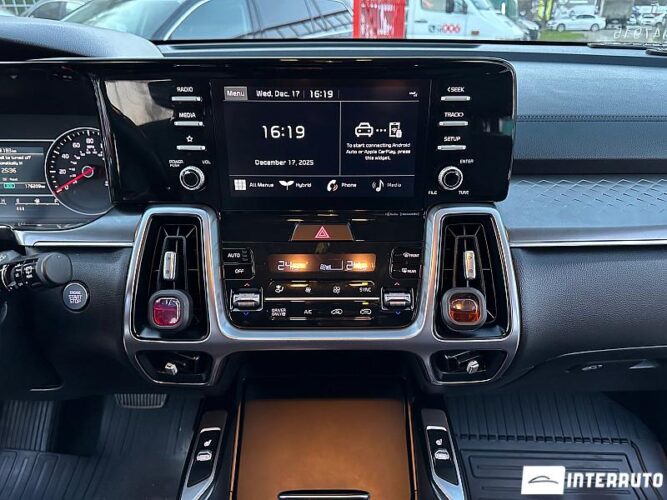 Kia Sorento 41 interauto-car