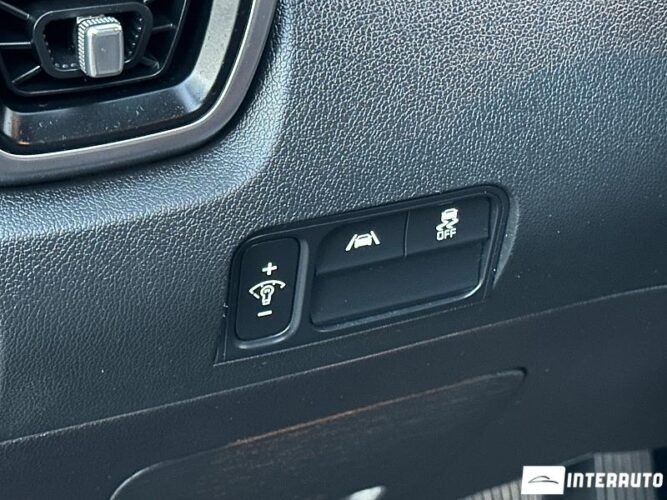 Kia Sorento 46 interauto-car