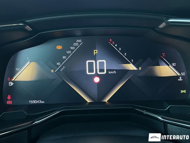 Citroen DS7 46 interauto-car