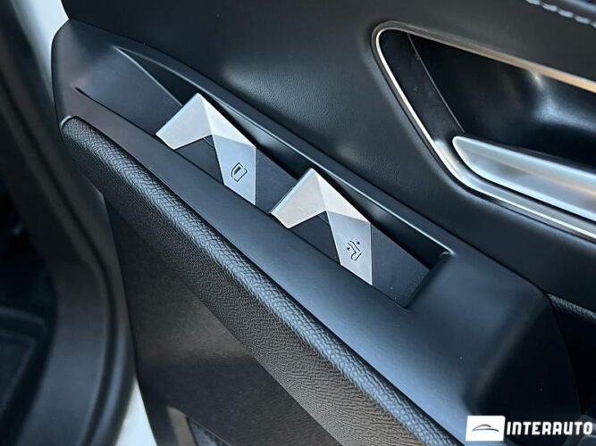 Citroen DS7 54 interauto-car