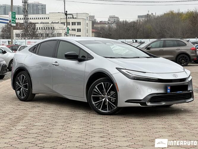 Toyota Prius 37 interauto-car