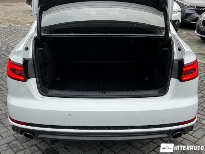 Audi A4 61 interauto-car