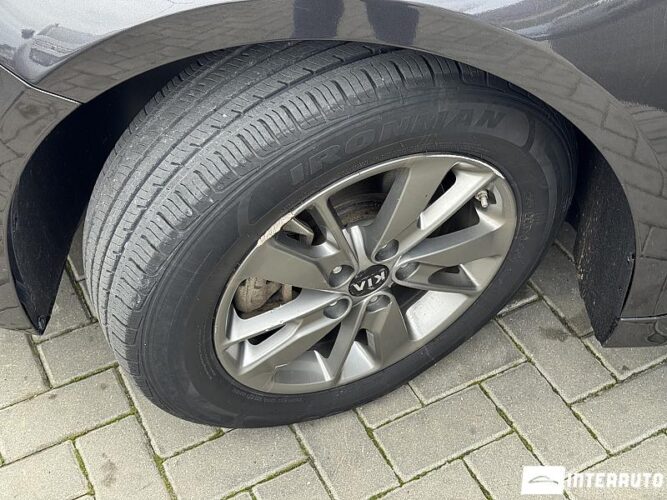 Kia Optima 49 interauto-car