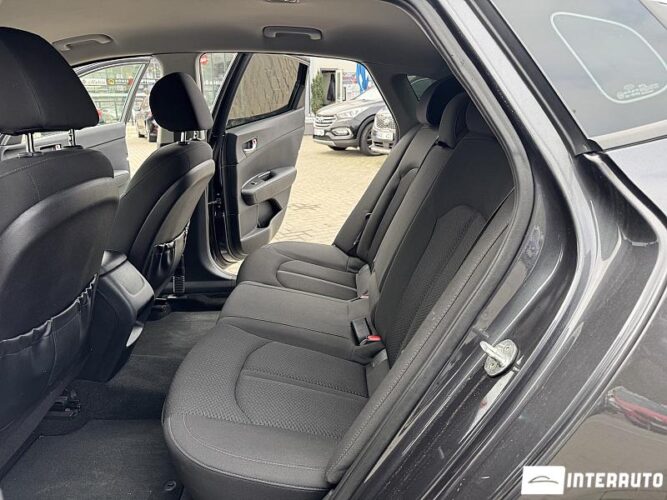 Kia Optima 47 interauto-car