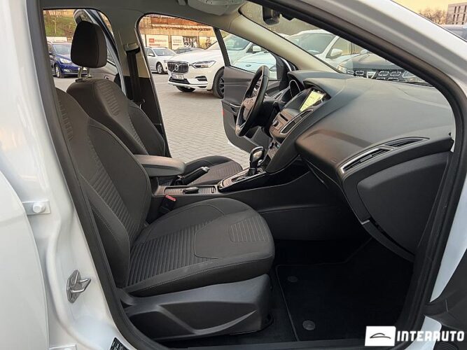 Ford Focus 45 interauto-car