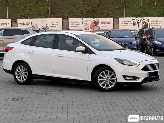 Ford Focus 31 interauto-car