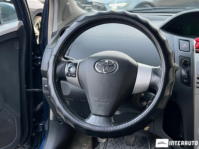 Toyota Yaris 39 interauto-car