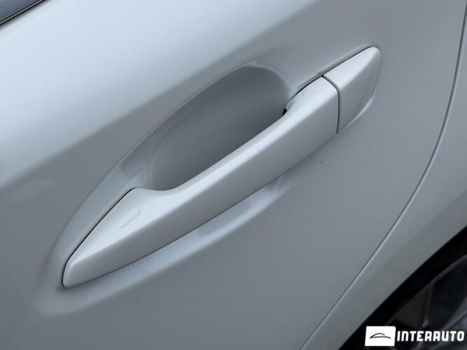 Lexus ES 300h 36 interauto-car