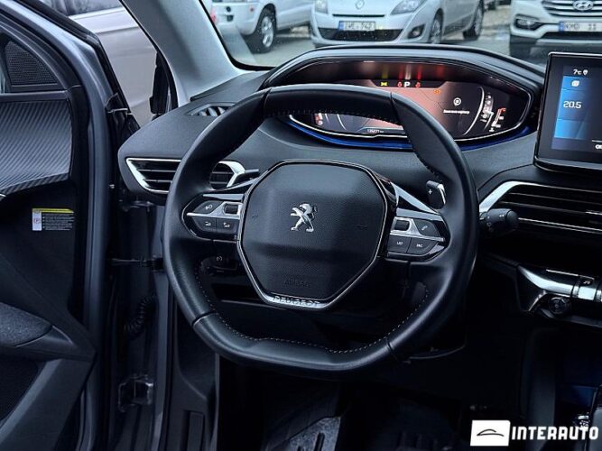 Peugeot 3008 33 interauto-car