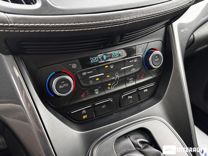 Ford Kuga 50 interauto-car