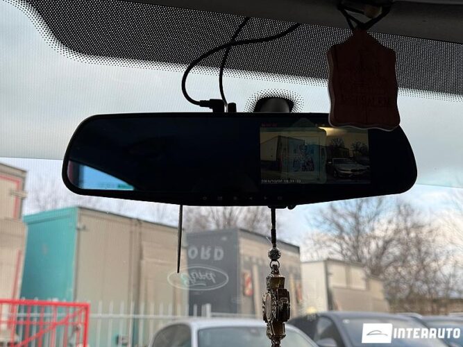 Ford Fusion 41 interauto-car