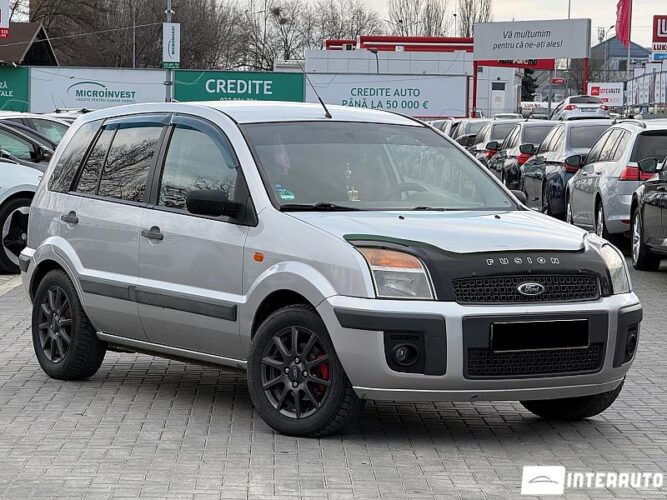 Ford Fusion 27 interauto-car