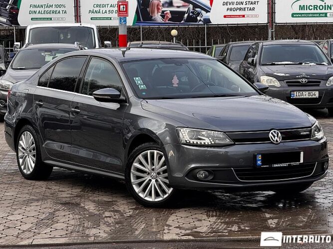 Volkswagen Jetta 33 interauto-car