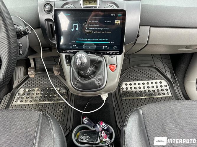 Renault Scenic 41 interauto-car