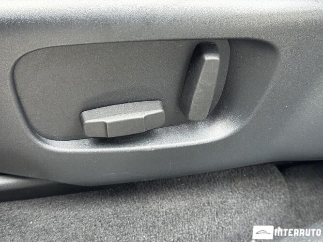 Land Rover Range Rover Velar 53 interauto-car