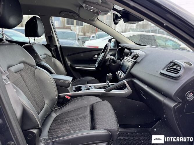 Renault Kadjar 46 interauto-car