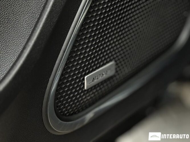 Renault Kadjar 37 interauto-car