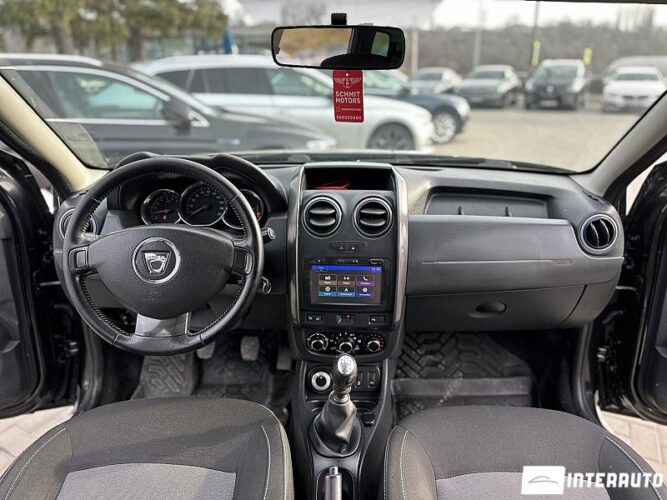 Dacia Duster 33 interauto-car