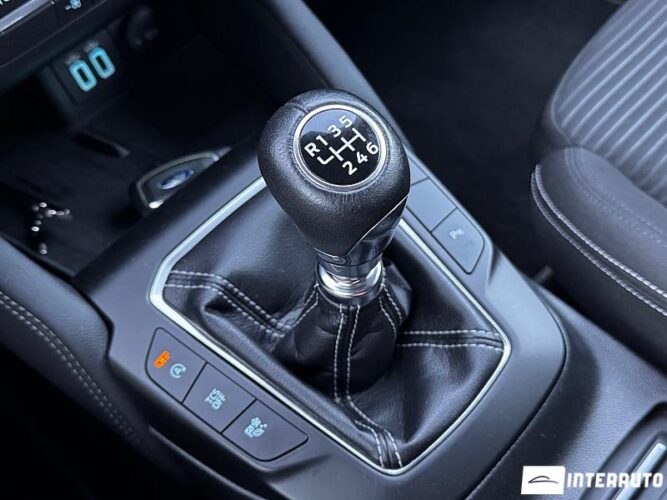 Ford Focus 45 interauto-car