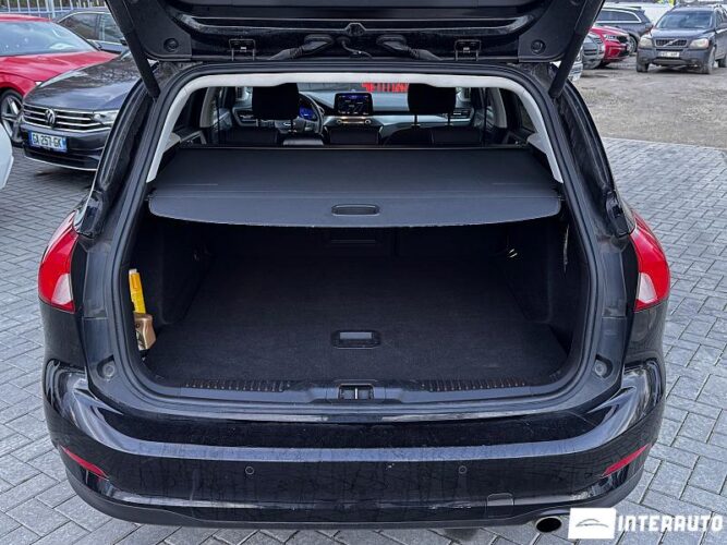 Ford Focus 48 interauto-car