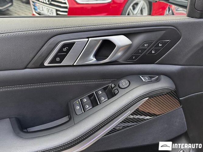 BMW X5 4.5e 49 interauto-car